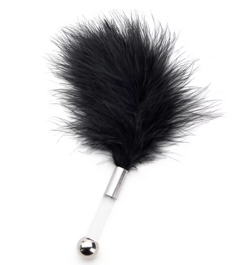 fouet doux bdsm