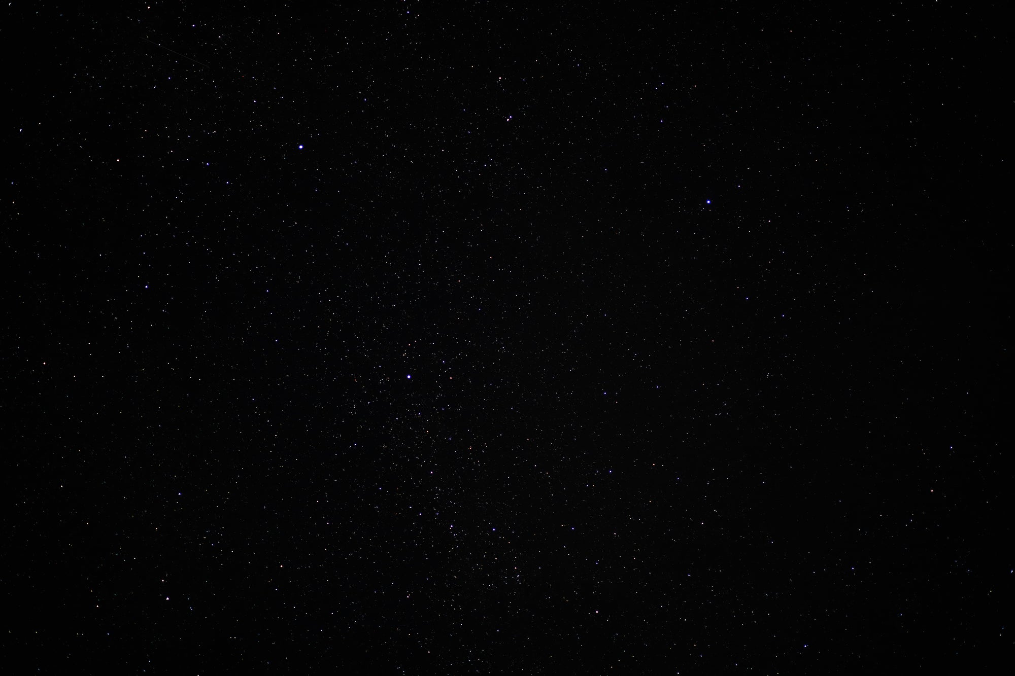 night-sky-stars-galaxies-sky-dusk.jpg__PID:b939d17f-76c9-4367-b24a-bf343af38e2f